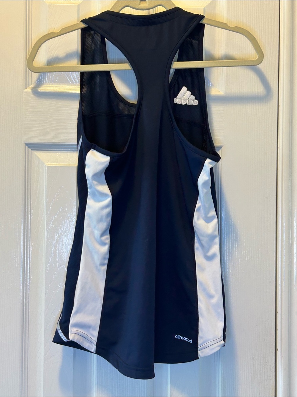 Adidas Vintage Women’s Black Racerback Tank 90’s vibe - Picture 8 of 8